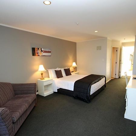 Champers Motor Inn Lower Hutt Zewnętrze zdjęcie