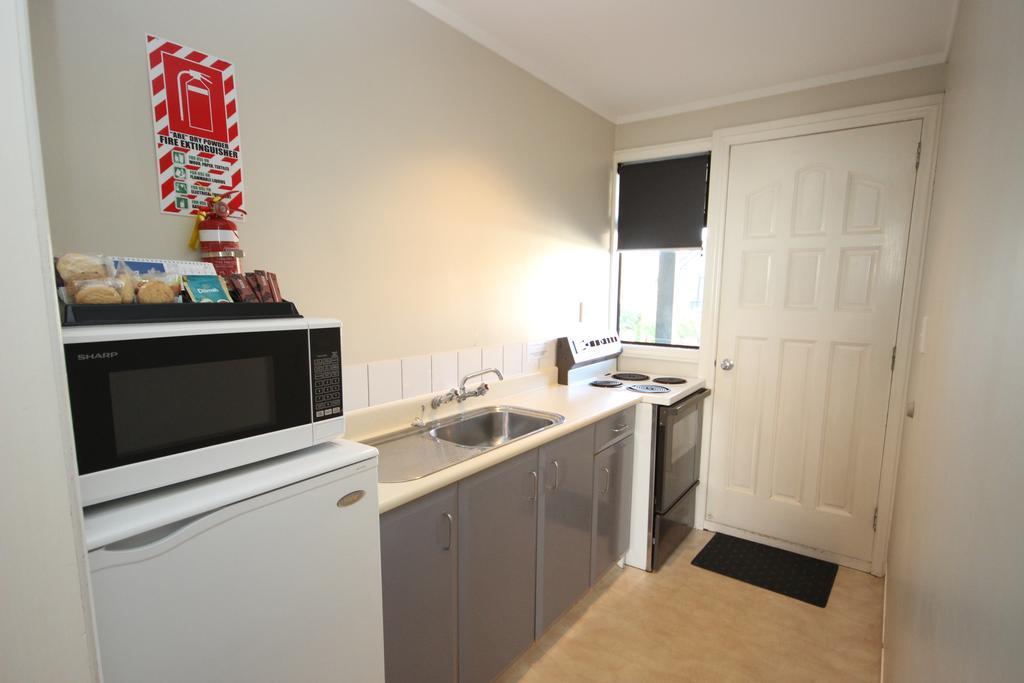 Champers Motor Inn Lower Hutt Zewnętrze zdjęcie