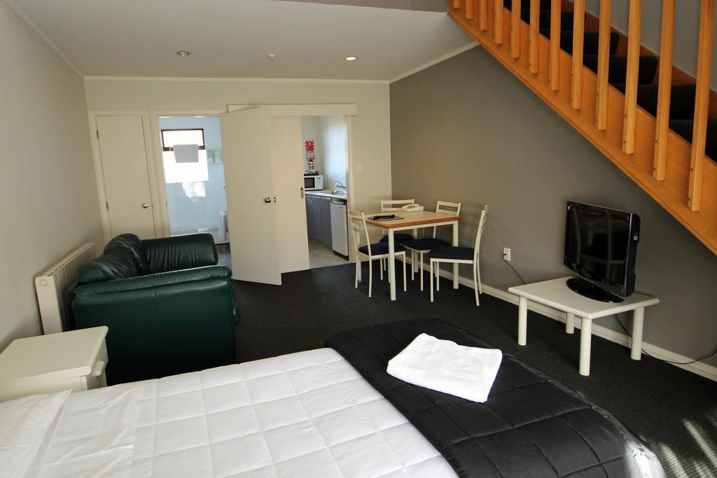 Champers Motor Inn Lower Hutt Pokój zdjęcie