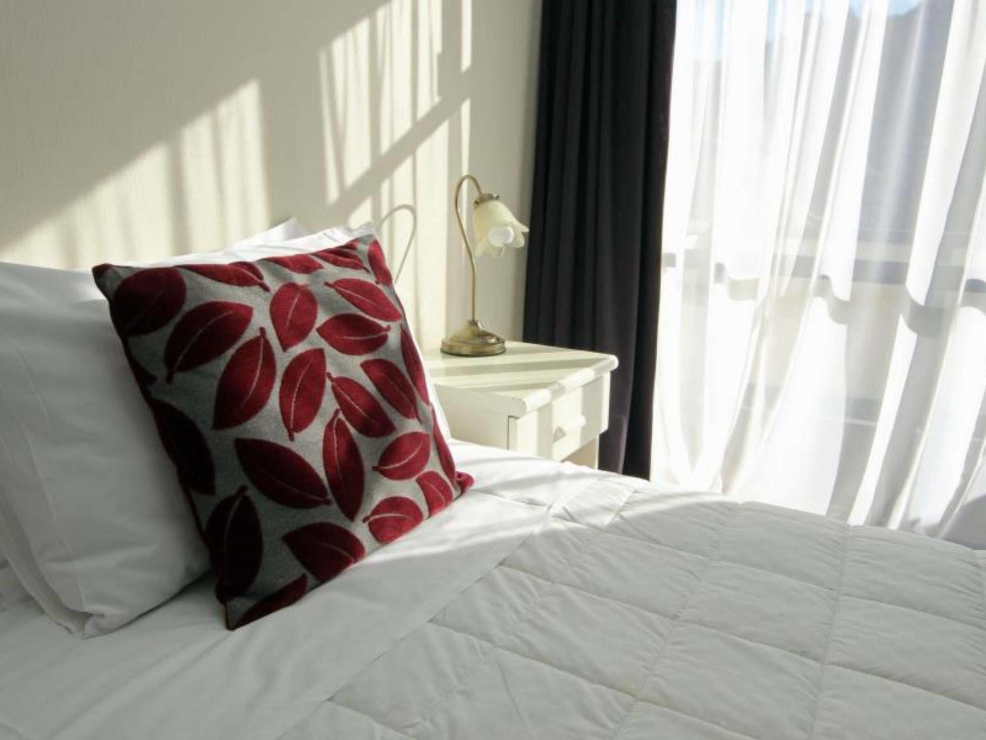 Champers Motor Inn Lower Hutt Zewnętrze zdjęcie