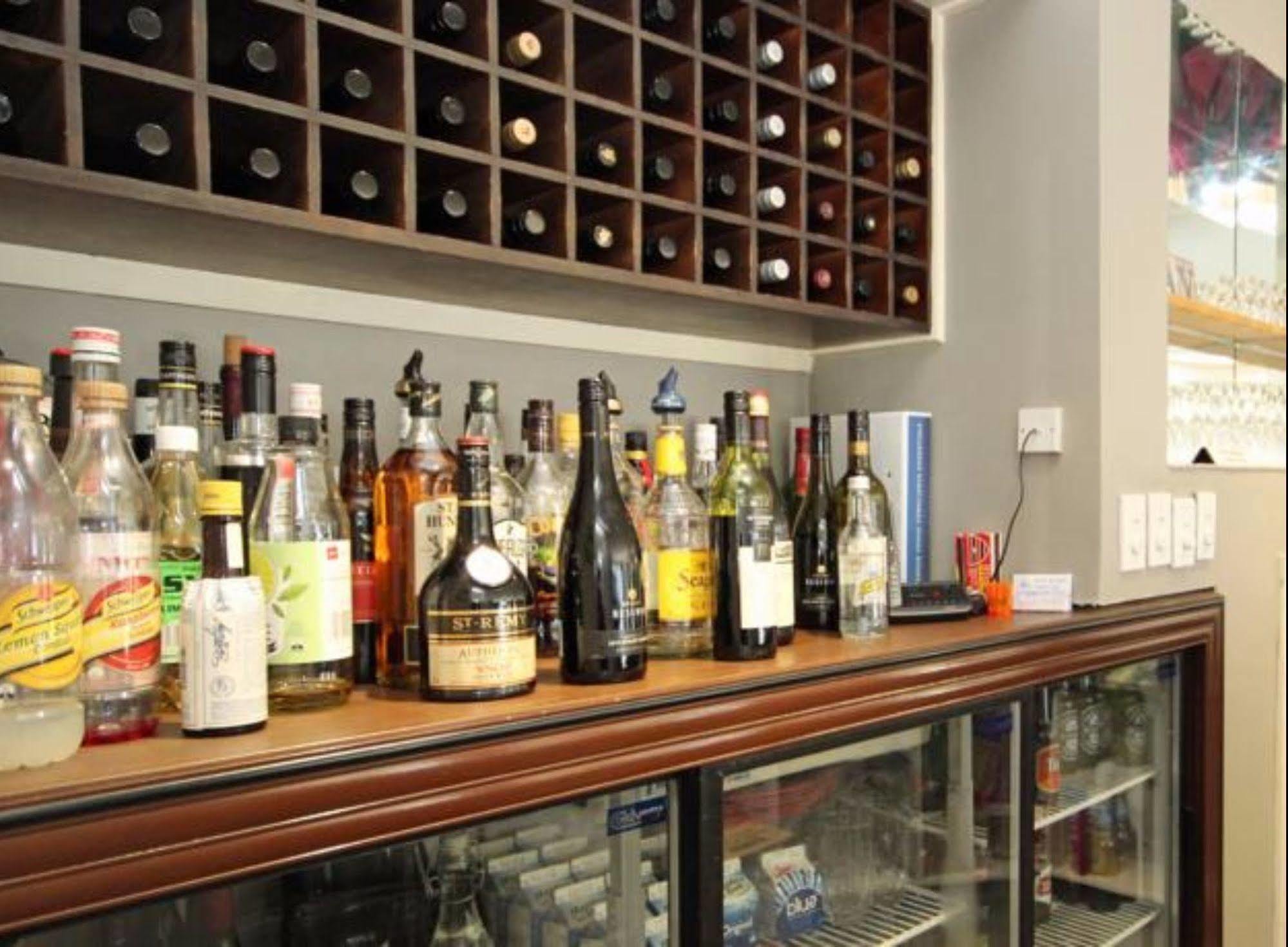 Champers Motor Inn Lower Hutt Zewnętrze zdjęcie